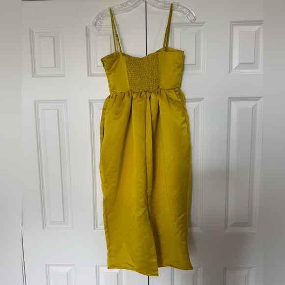 Future Collective Women's Sweetheart Bubble Satin Midi Dress Yellow XS NWT - Picture 6 of 12